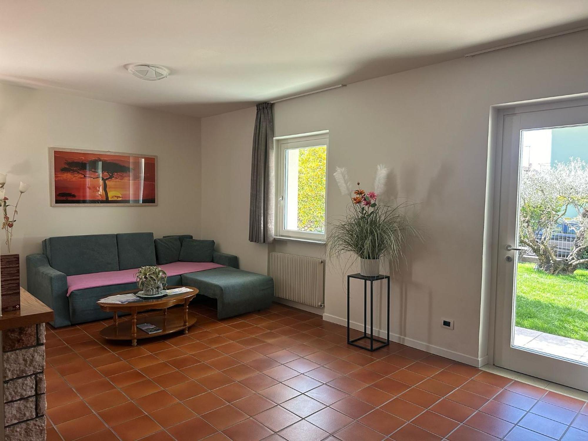 Residence Villa Dalila - Appartamento Dalila Riva del Garda Exterior photo
